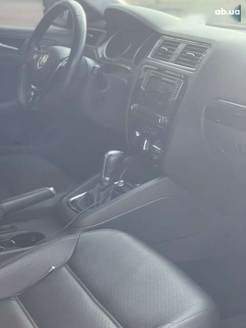 Volkswagen Jetta 2016 - фото 21