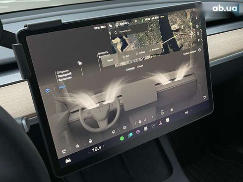 Tesla Model Y 2024 - фото 23