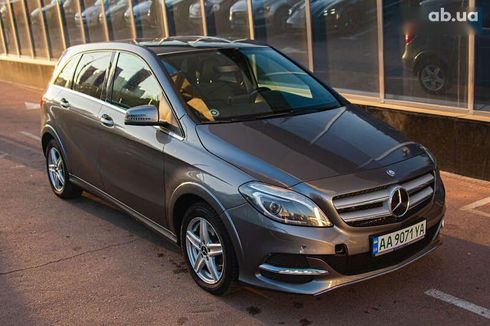 Mercedes-Benz B-Класс 2016 - фото 24