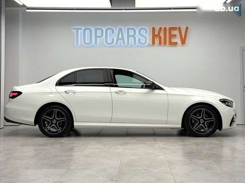 Mercedes-Benz E-Класс 2022 - фото 4