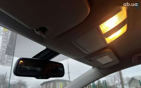 Toyota Avensis 2009 - фото 19