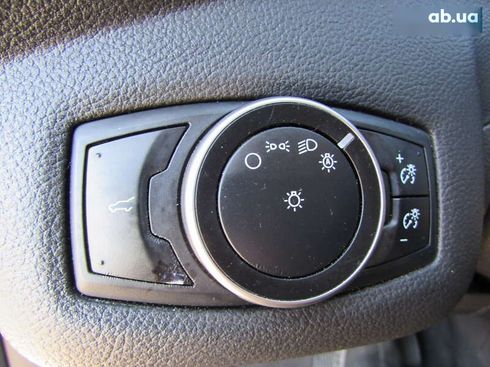 Ford Escape 2016 - фото 23