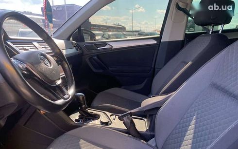 Volkswagen Tiguan 2018 - фото 12
