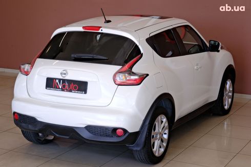 Nissan Juke 2014 белый - фото 5