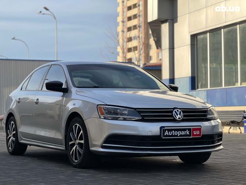 Volkswagen Jetta 2015 серый - фото 5