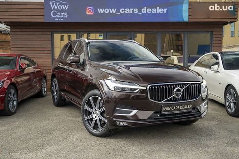 Volvo XC60 2018 - фото 3