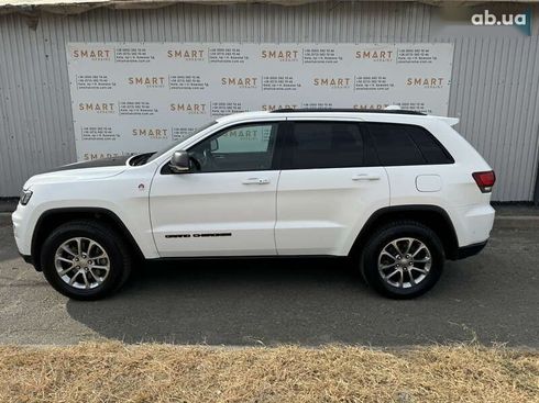 Jeep Grand Cherokee 2017 - фото 5