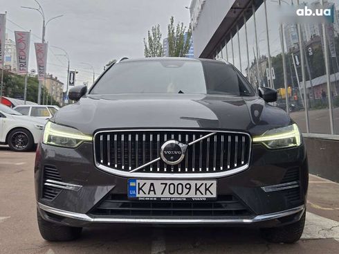Volvo XC60 2023 - фото 3