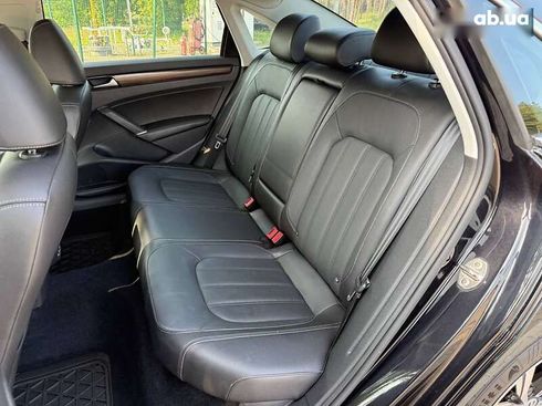 Volkswagen Passat 2020 - фото 17