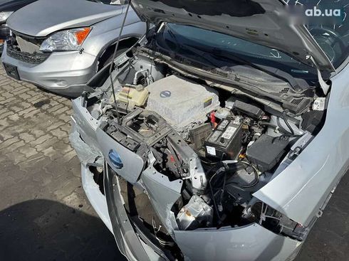 Nissan Leaf 2013 - фото 11
