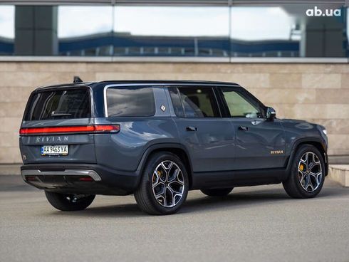 Rivian R1S 2023 - фото 2