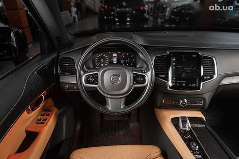 Volvo XC90 2021 - фото 12
