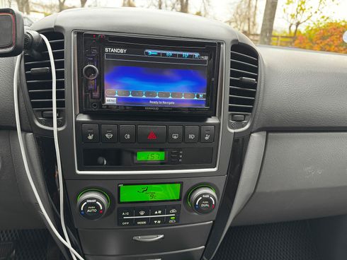 Kia Sorento 2008 серый - фото 16