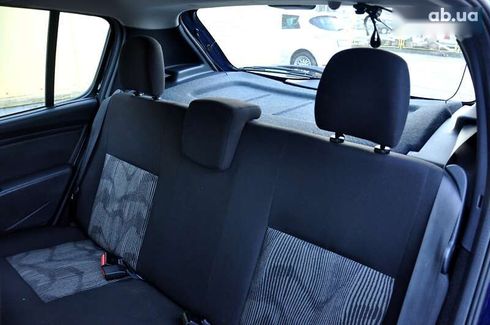 Dacia Sandero 2011 - фото 19