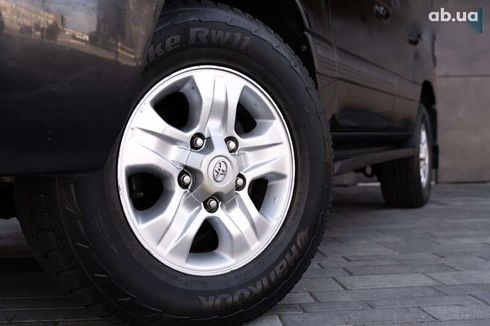 Toyota Land Cruiser 2005 - фото 3
