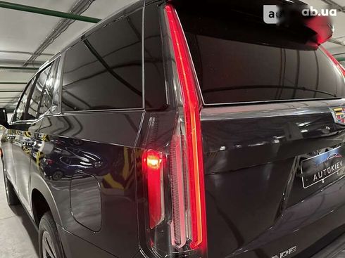 Cadillac Escalade 2022 - фото 22