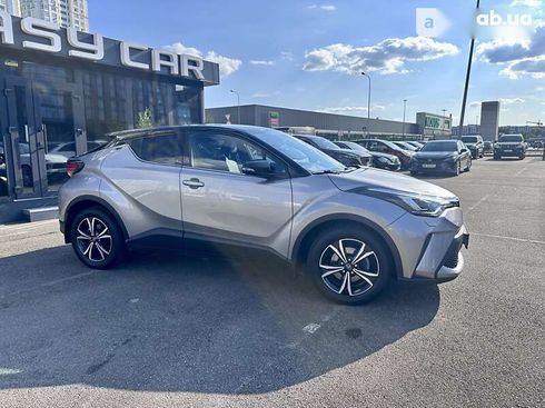 Toyota C-HR 2019 - фото 24