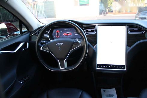 Tesla Model S 2015 - фото 15