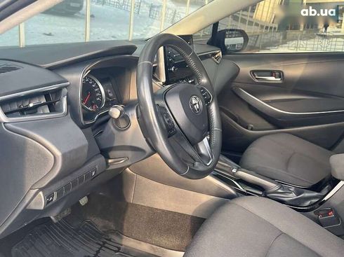 Toyota Corolla 2019 - фото 13