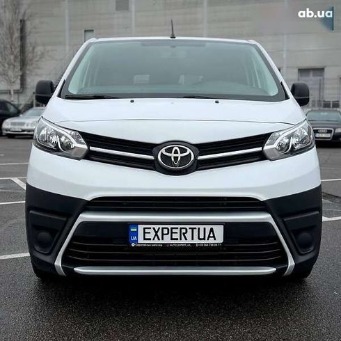Toyota ProAce 2022 - фото 8