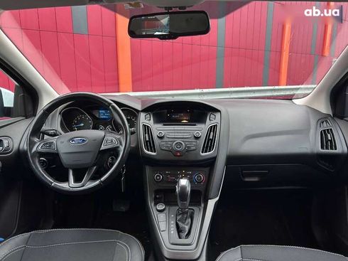 Ford Focus 2015 - фото 14