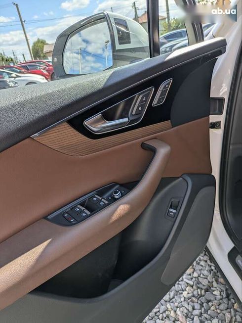 Audi Q7 2018 - фото 10