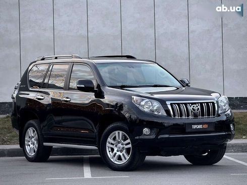 Toyota Land Cruiser Prado 2012 - фото 25