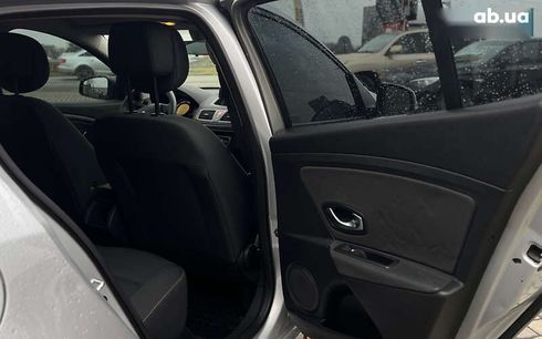 Renault Megane 2010 - фото 12
