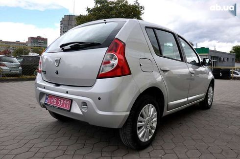 Dacia Sandero 2010 - фото 7