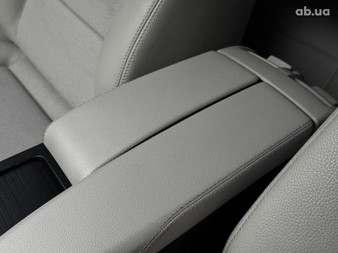 Mercedes-Benz E-Класс 2010 черный - фото 24
