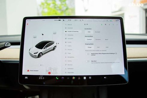 Tesla Model 3 2021 - фото 18