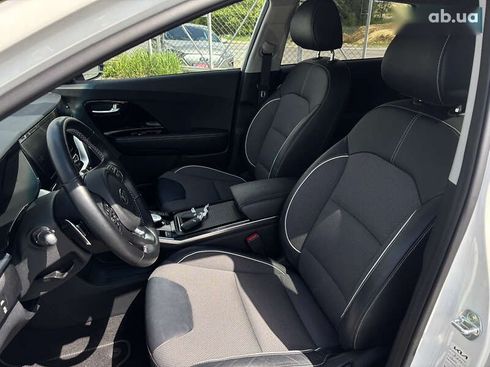 Kia Niro 2021 - фото 16