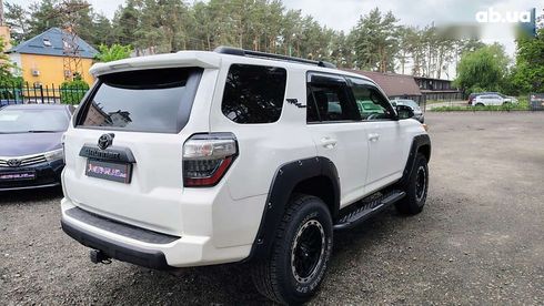 Toyota 4Runner 2019 - фото 5
