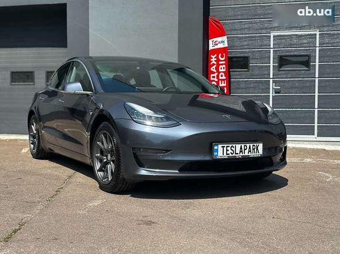 Tesla Model 3 2020 - фото 12
