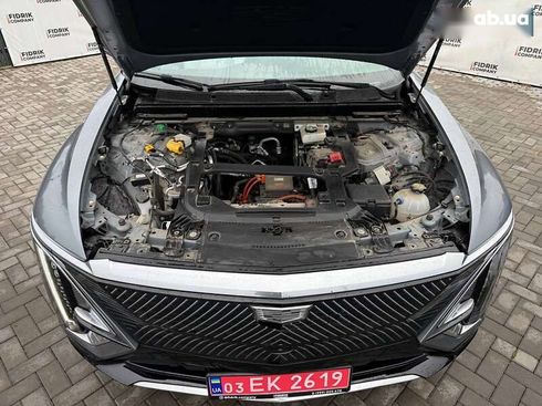 Cadillac Lyriq 2022 - фото 16