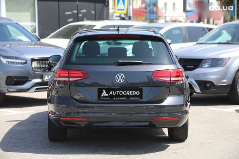 Volkswagen Passat 2018 - фото 5