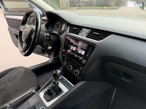 Skoda Octavia 2018 - фото 28