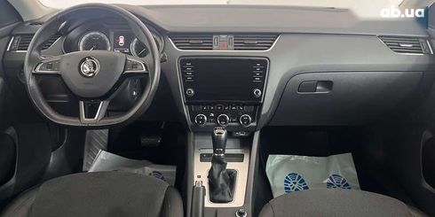 Skoda Octavia 2019 - фото 16