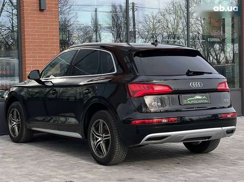 Audi Q5 2018 - фото 11