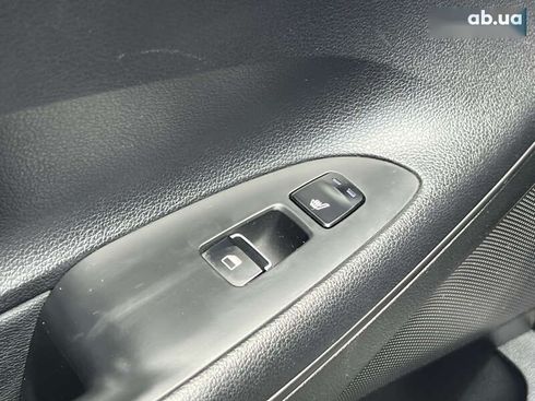 Hyundai Grandeur 2017 - фото 18