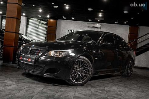 BMW M5 2006 - фото 8