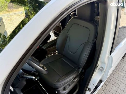 Mercedes-Benz V-Класс 2016 - фото 24