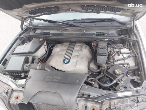 BMW X5 2004 серый - фото 3