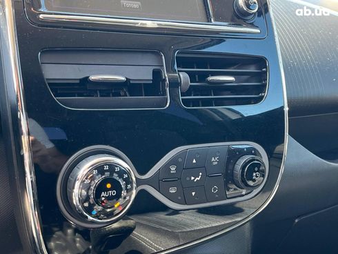 Renault Zoe 2017 белый - фото 32