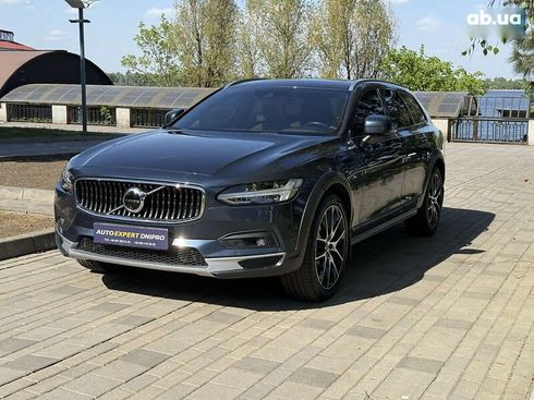 Volvo V90 Cross Country 2020 - фото 20