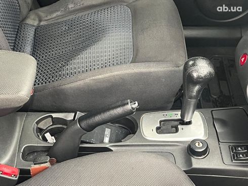 Mitsubishi Outlander 2008 серый - фото 17