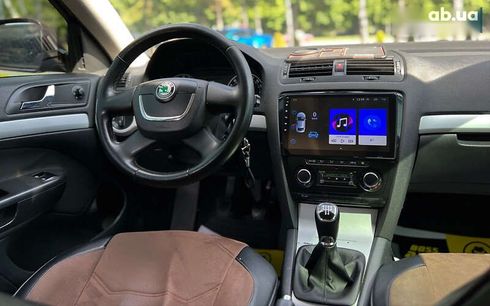 Skoda Octavia 2011 - фото 11