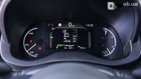 Toyota Yaris Cross 2023 - фото 18