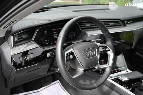 Audi E-Tron 2020 - фото 17