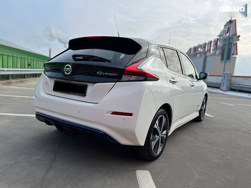 Nissan Leaf 2019 - фото 14